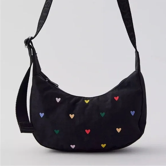 BAGGU Small Crescent Heart Bag New with Tags ♥️💙💛💚 - Picture 3 of 5